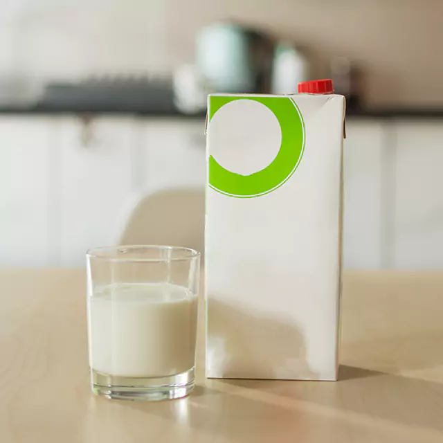 Product shot UHT milk product